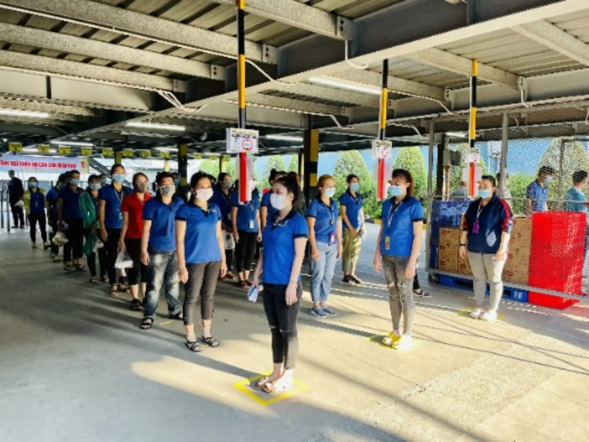 DOANH NGHIỆP TẠI VSIP ĐẨY MẠNH TRANG BỊ PHÒNG COVID-19