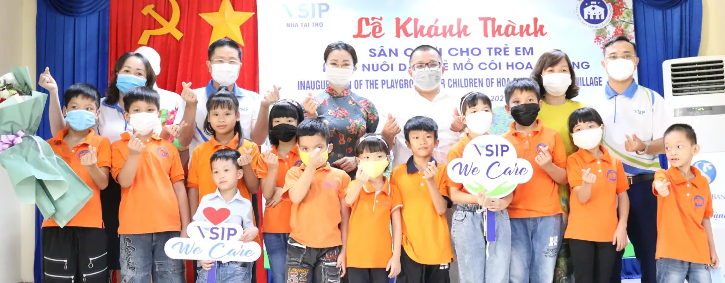VSIP HẢI PHÒNG CẢI TẠO SÂN CHƠI Ở LÀNG TRẺ MỒ CÔI HOA PHƯỢNG