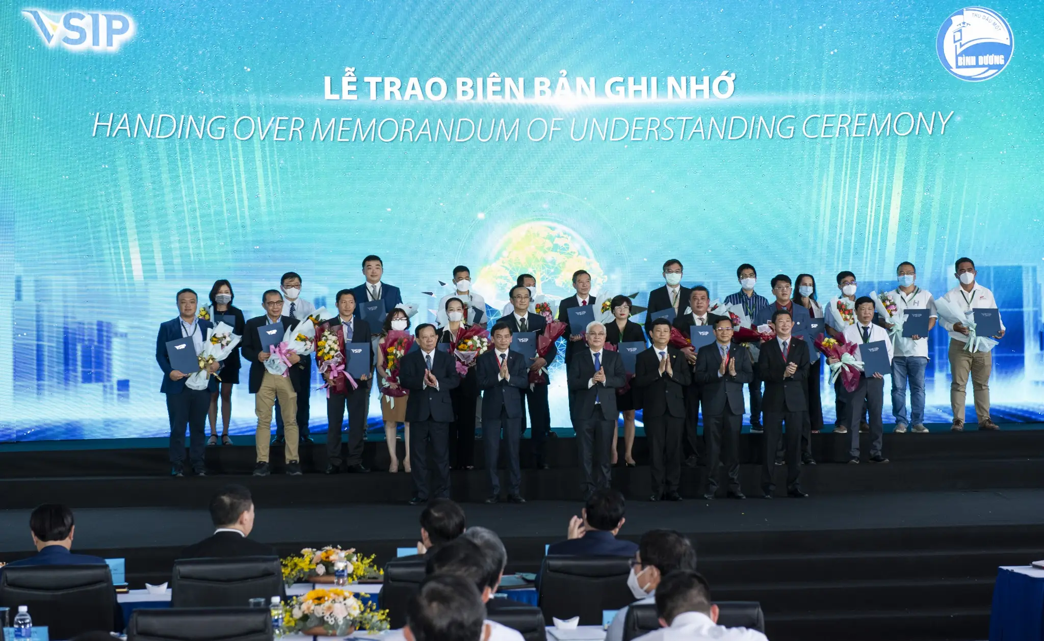 e92527202cd2e38cbac32.jpg